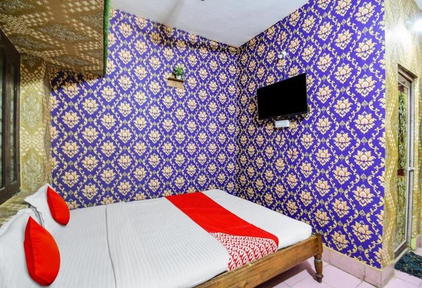 トリプルクラシックルーム, Spot On Sri Jagannath Nibas