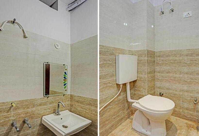 トリプルクラシックルーム, Oyo Flagship Krishna Galaxy