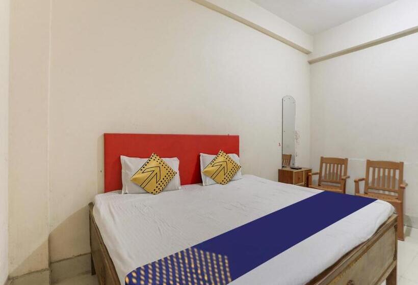 三人经典房间, Spot On Mountain View Lodge And Guest House