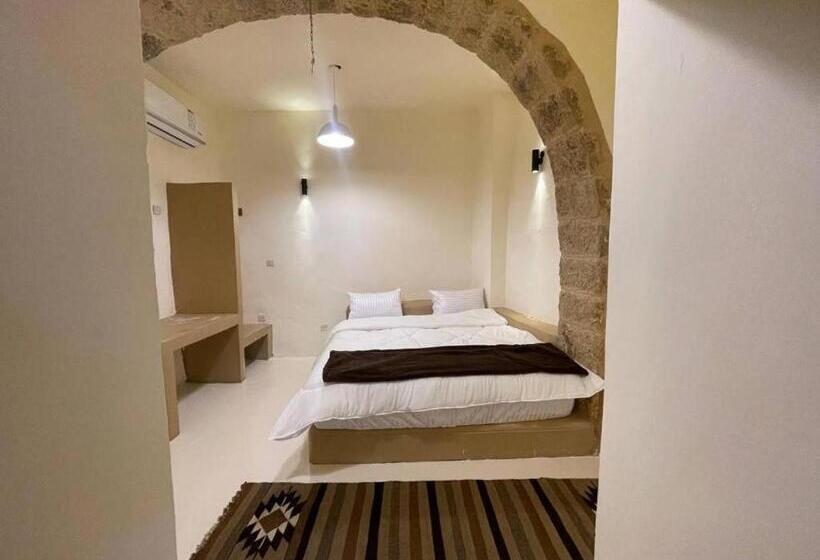 اتاق استاندارد با چشم‌انداز کوهستان, Tafileh Sila A Heritage Village