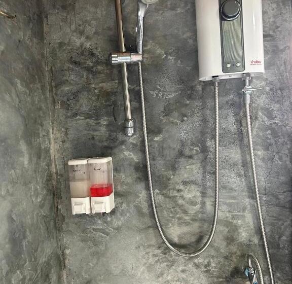 标准房带园景, Warp To Nature