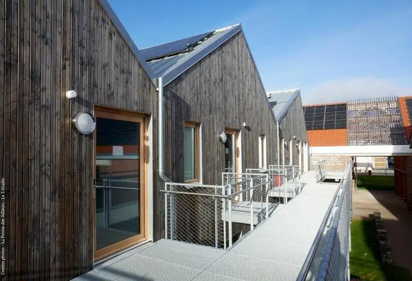 スタンダードルーム, La Ferme Des Ailleurs
