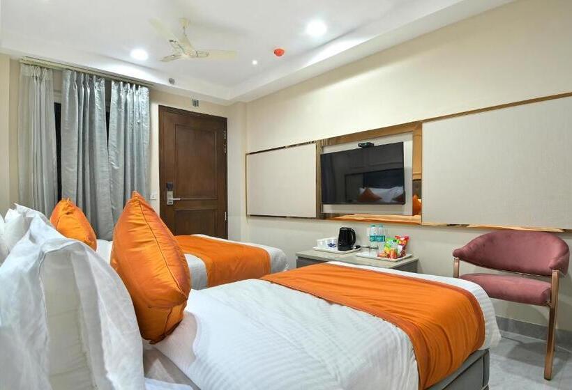 家庭套房, Newly Built Hotel Sapphire House Paharganj 5mins Walk From Railway Station And Metro Station