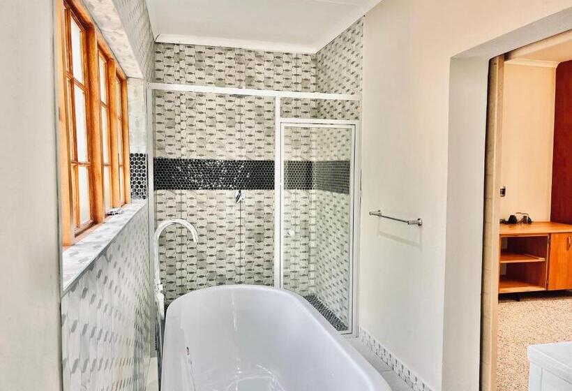 חדר סופריור עם מיטת קינג, The Stella Guest House & Spa