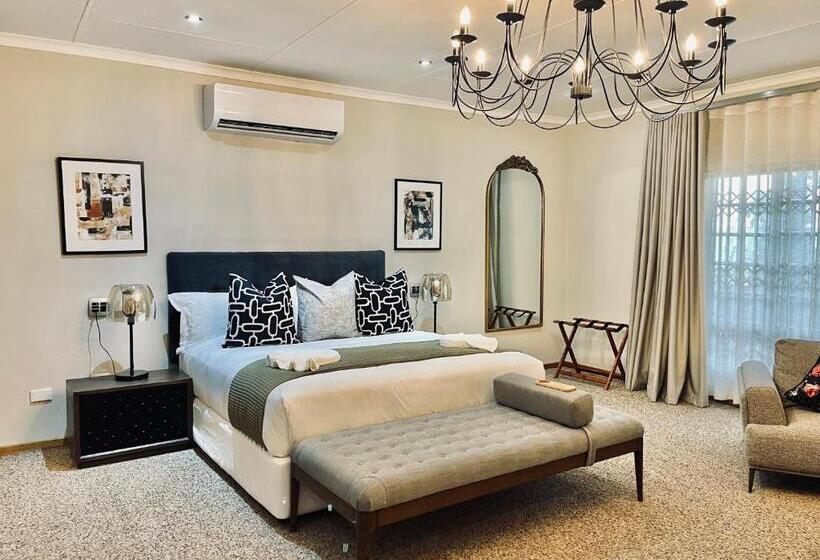 디럭스 룸 킹사이즈 침대, The Stella Guest House & Spa
