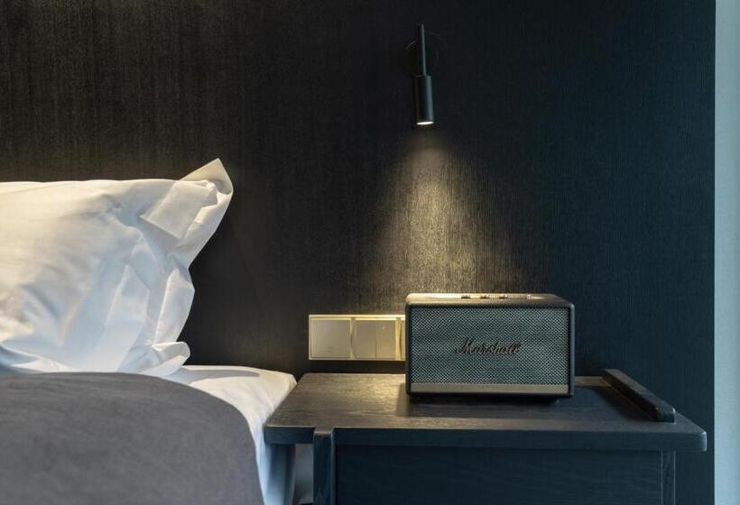 جناح دوبلكس, Yakamoz Qianchuan