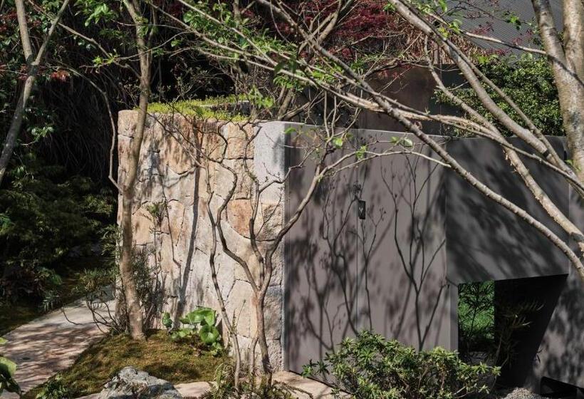 جناح, Yakamoz Qianchuan