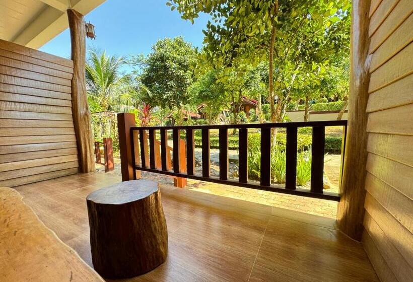 ガーデンビュースタンダードルーム, Samed Garden Resort