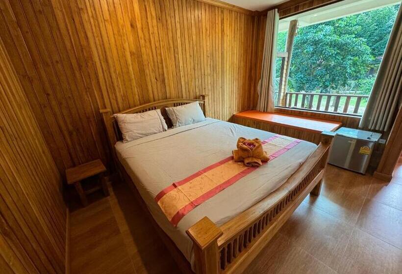 バルコニー付きスタンダードルーム, Samed Garden Resort