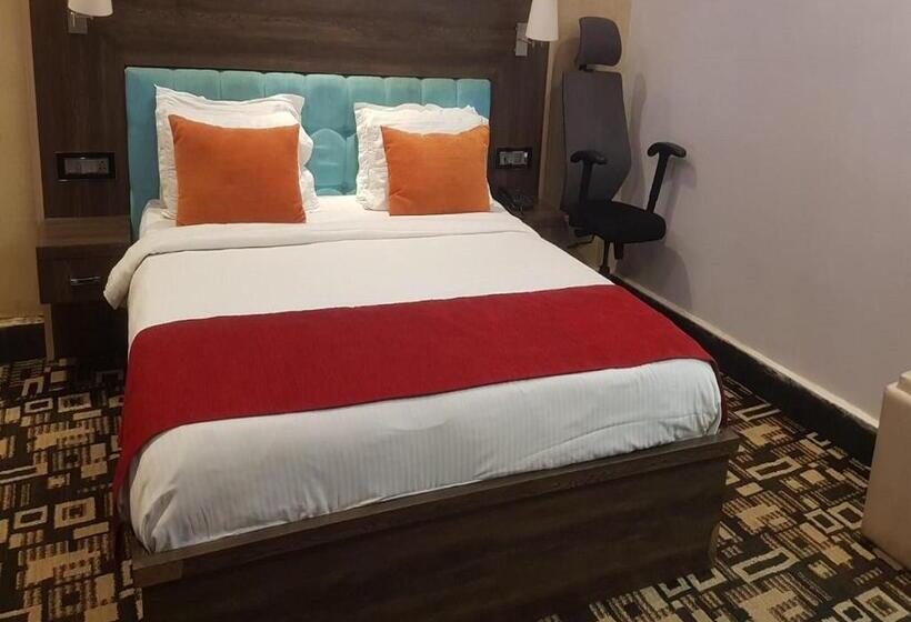 Номер Deluxe, Shaan Best Hotel & Lounge In Kharagpur