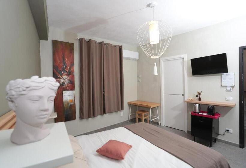 デラックスルーム, Oikia Atenea Automatic Rooms