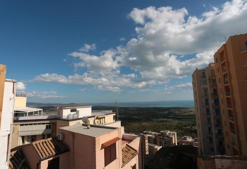 オーシャンビューのスーペリアトリプルルーム, Oikia Atenea Automatic Rooms