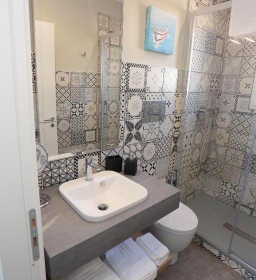 キングサイズベッドのスタンダードルーム, Oikia Atenea Automatic Rooms