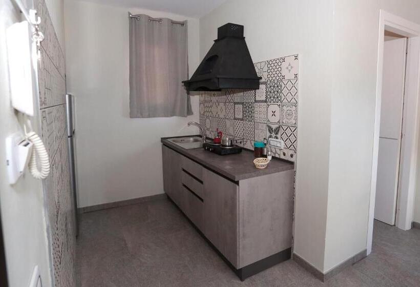 キングサイズベッドのスタンダードルーム, Oikia Atenea Automatic Rooms