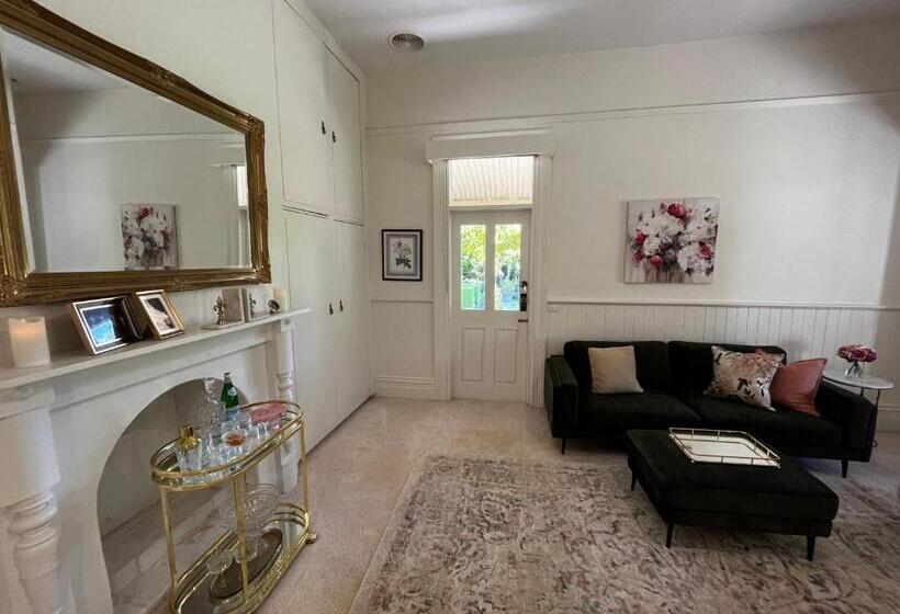 غرفة ديلوكس سرير كينج, Tanglewood House, Sheffield Tasmania