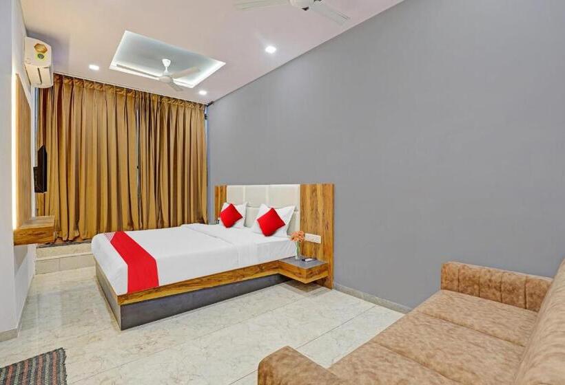 トリプルクラシックルーム, Collection O Hotel Dumas Rooms & Restaurant