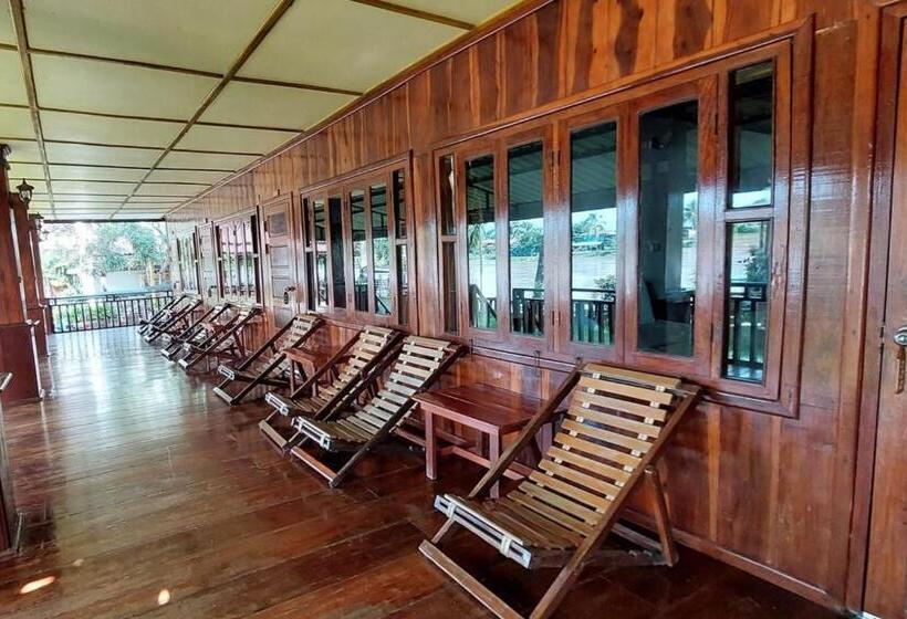 اتاق لوکس با بالکن, Bontai Resort, Don Khon