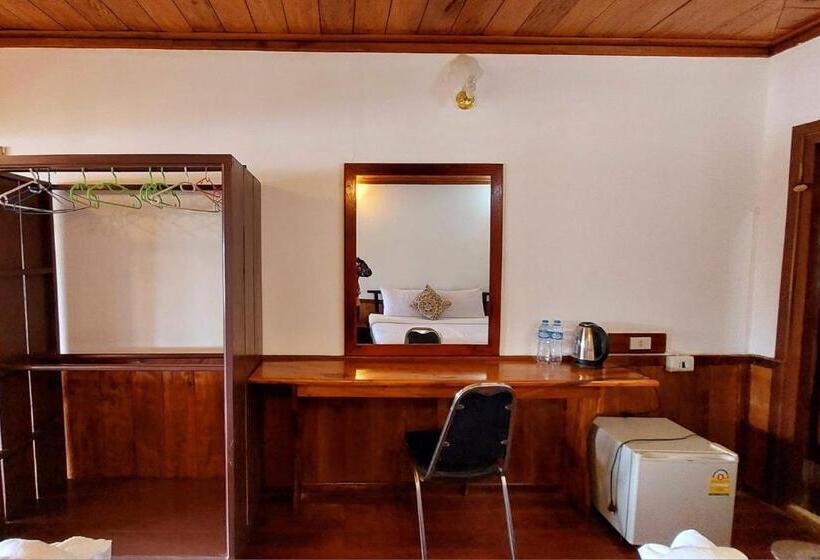 اتاق لوکس با بالکن, Bontai Resort, Don Khon