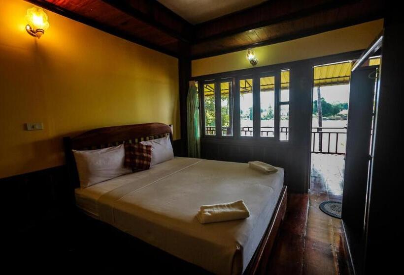 اتاق لوکس با بالکن, Bontai Resort, Don Khon