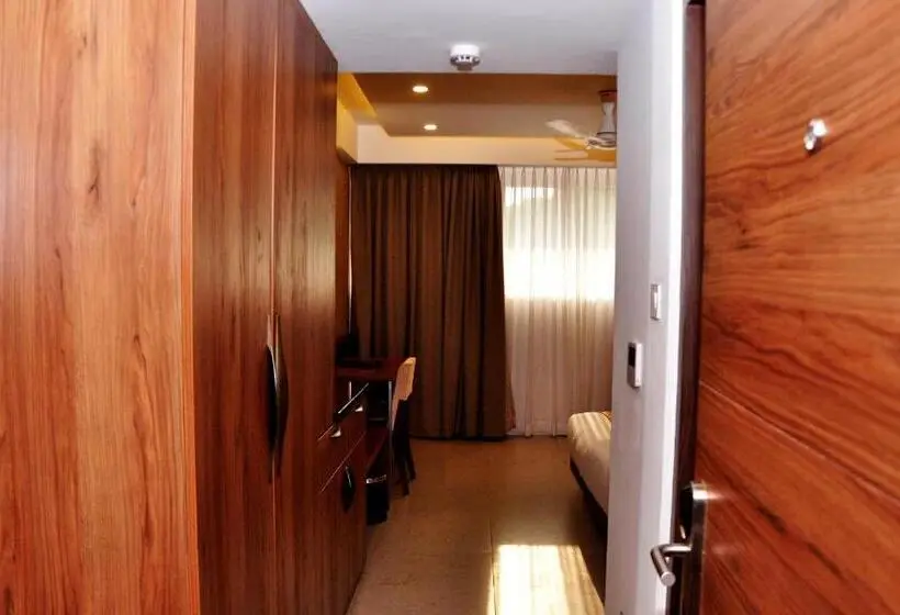 Deluxe-huone, Classic Regency