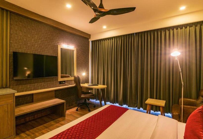 סוויטה, Classic Regency