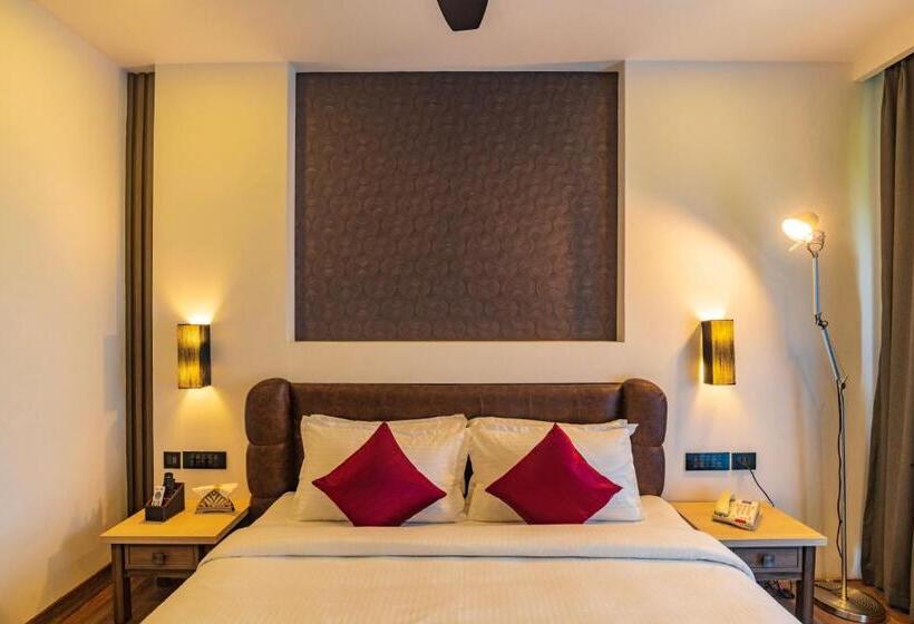 חדר סופריור עם מיטת קינג, Classic Regency