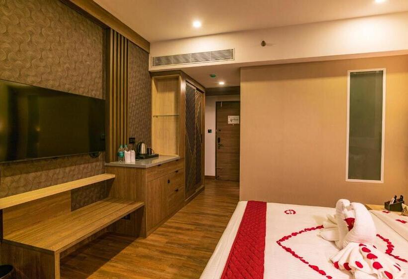 חדר סופריור עם מיטת קינג, Classic Regency