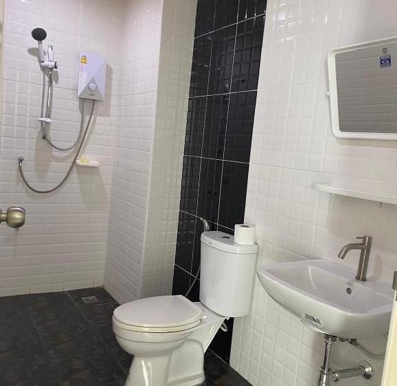 Quarto deluxe, Dm Udon