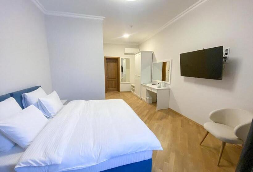 اتاق استاندارد, Kyiv Honchara