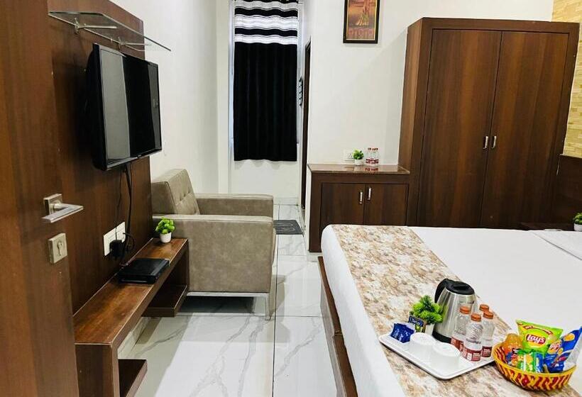 سوییت خانوادگی, Plaza Airport Zone