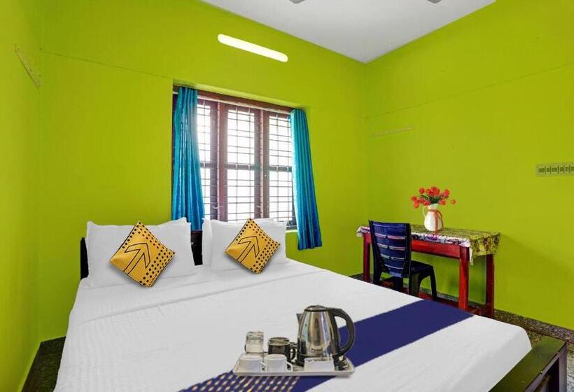 三人经典房间, Spot On 70279 Unique Residency