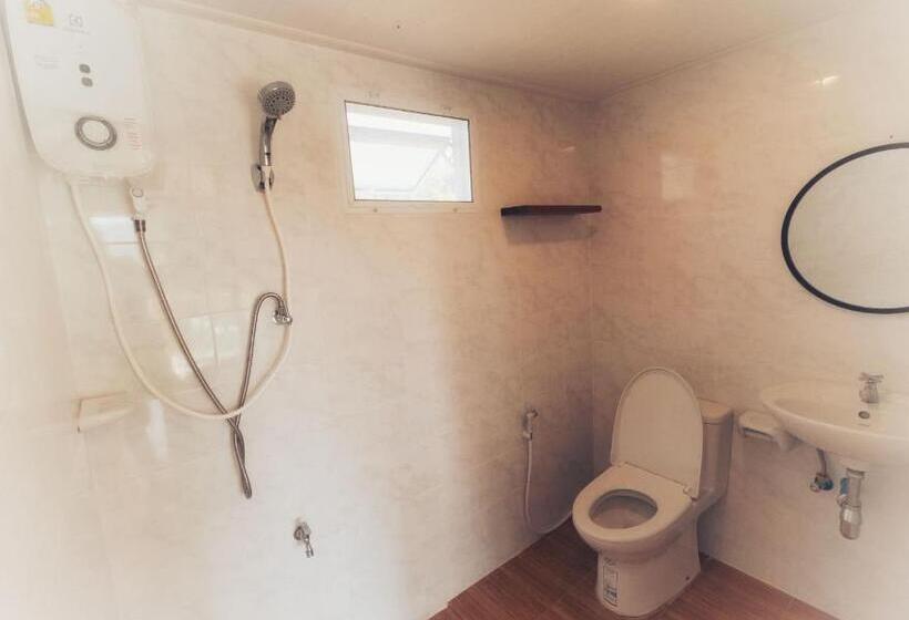 غرفة قياسية مزوَّدة بشُرفة, เวียงสว้า Vieng Sava บ่อเกลือ