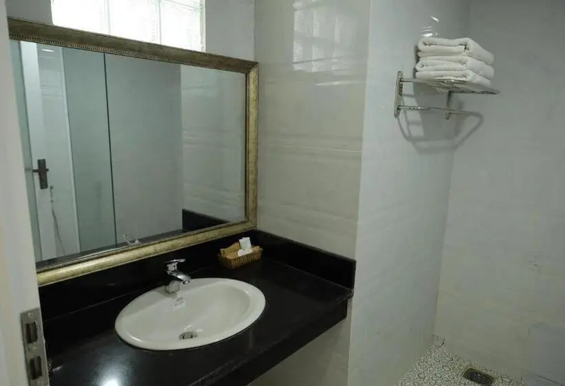 اتاق استاندارد سه نفره, Pleiku Hotel By Gia Lai Tourist