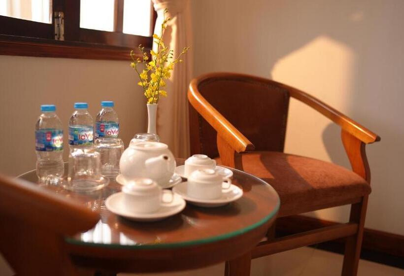 اتاق لوکس خانوادگی, Pleiku Hotel By Gia Lai Tourist