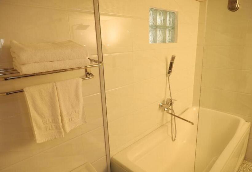 سوییت اجرایی, Pleiku Hotel By Gia Lai Tourist