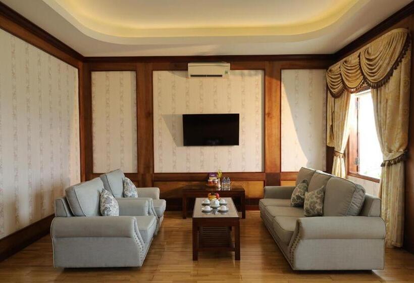 سوییت جونیور, Pleiku Hotel By Gia Lai Tourist