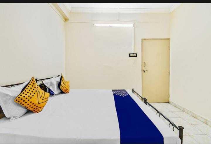Трехместный Номер Классика, Pop Hotel C & S