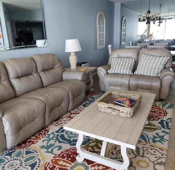 带1个卧室的带海景的公寓, Windward Pointe   404   Amazing Views Huge Balcony 3 Bed