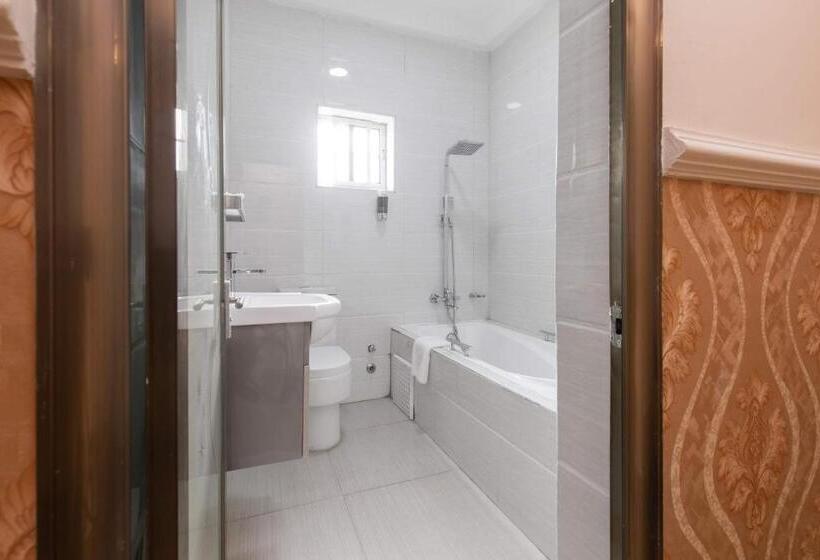 اتاق لوکس, Ag Hotel And Suites