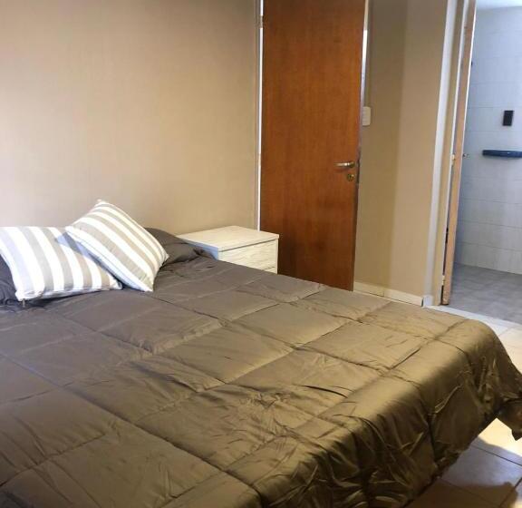 شقة غرفة واحدة, Entre Viñas