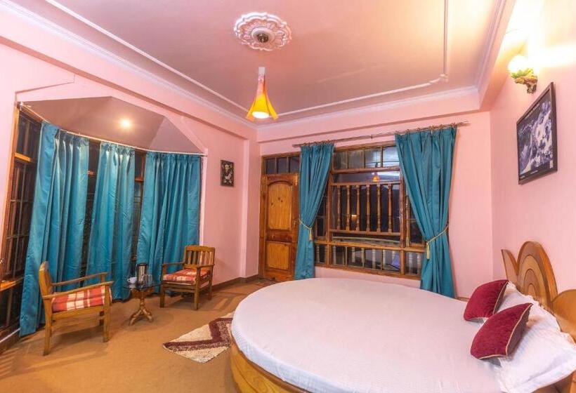 디럭스 룸, Cedar Cottage