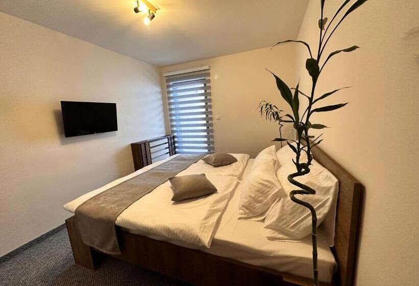 آپارتمان 1 خوابه, Pansion Zlatna Zita