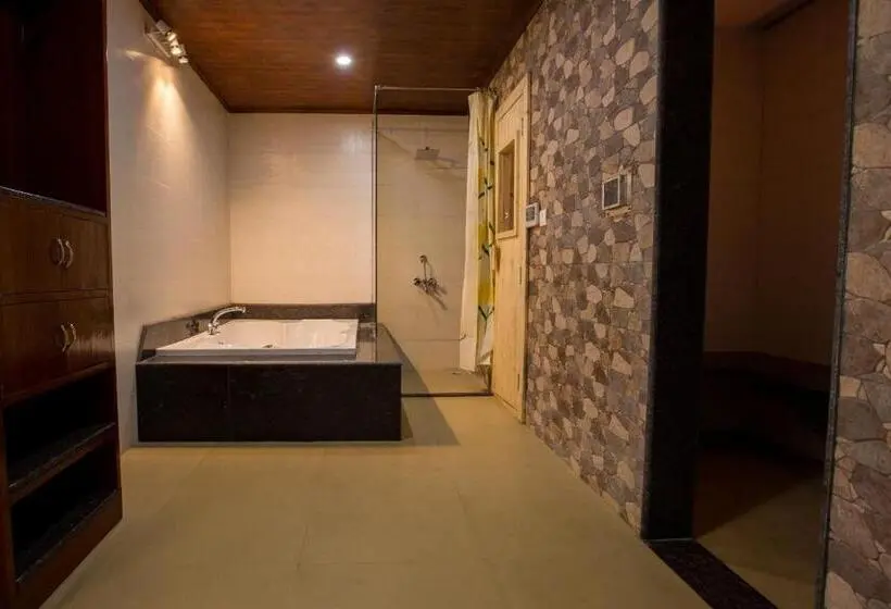 Quarto superior, Blue Pine Resort
