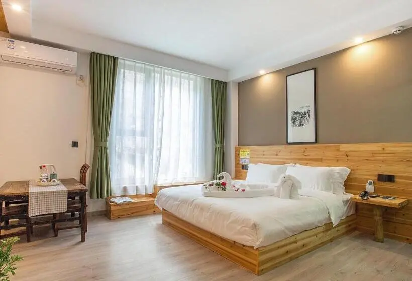 デラックスファミリールーム, Cloudy Warm Hotel Huangshan Scenic Area Transfer Center Branch