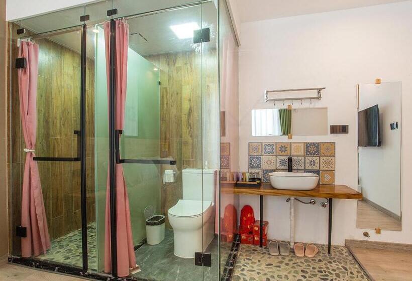 Семейный Номер Deluxe, Cloudy Warm Hotel   Huangshan Scenic Area Transfer Center Branch