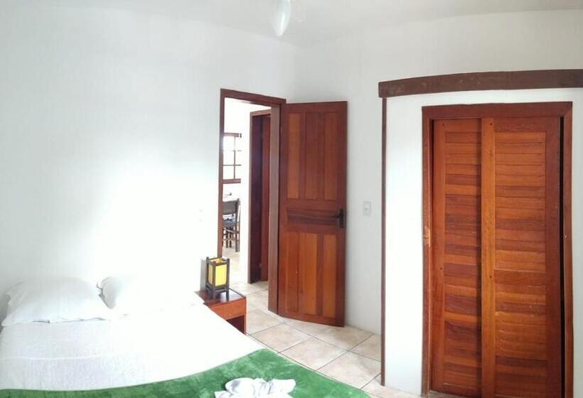 דירת שני חדרים, Ferrugem Flat