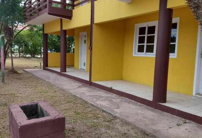 דירת שני חדרים, Ferrugem Flat