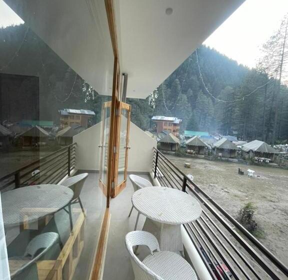 اتاق لوکس, Green Park Kasol