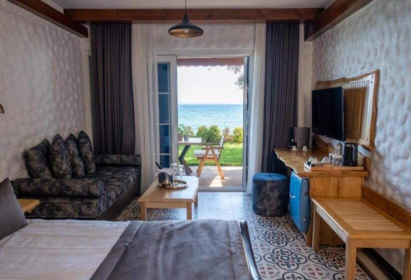 Номер Deluxe Вид на Море, İda Colors