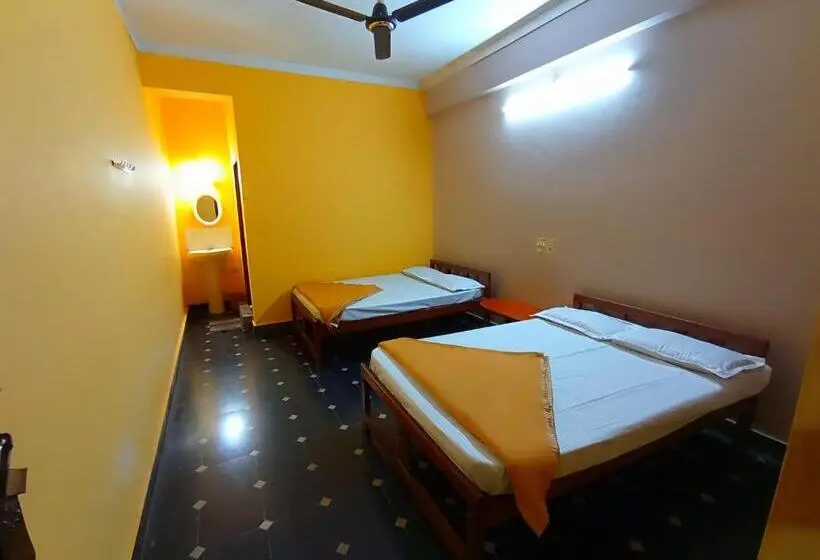 Economy-huone, Padmambika Lodge